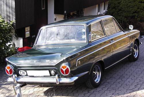 Ford Cortina 1500 GT Green - 1965 from Switzerland